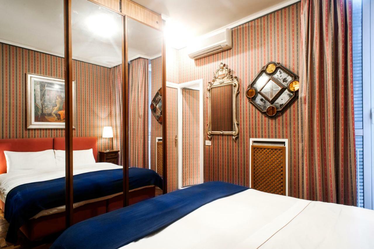 Santa Cecilia Apartment In Via Del Corso Rom Eksteriør billede