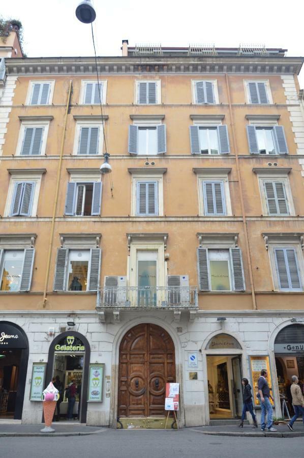 Santa Cecilia Apartment In Via Del Corso Rom Eksteriør billede